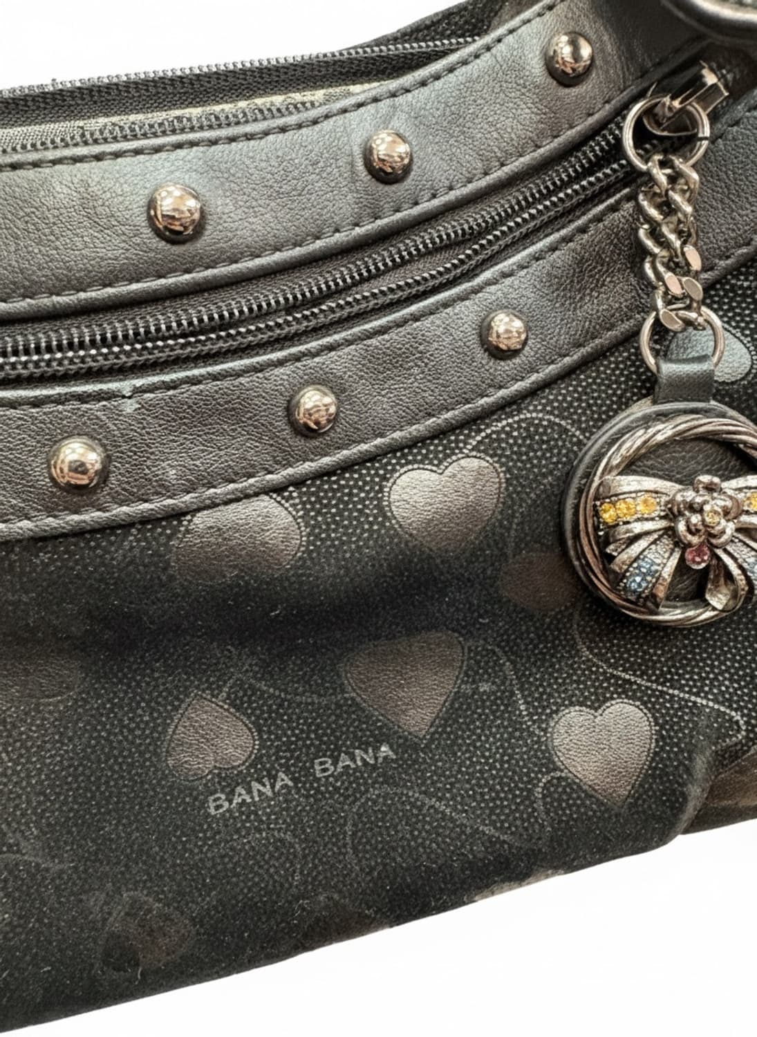 바나바나(BANA BANA) 하트 패턴 스터드 숄더백 상품이미지2