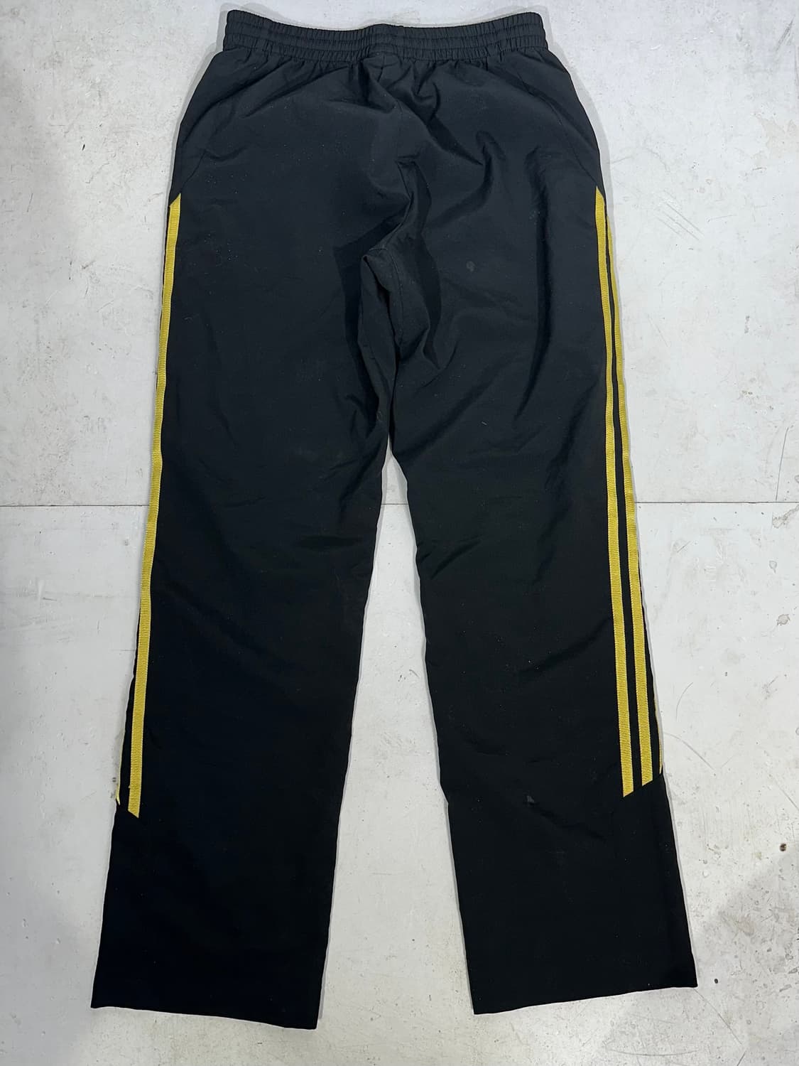 아디다스 블랙 골드 삼선 와이드 추리닝 트레이닝 팬츠 M  상품이미지5