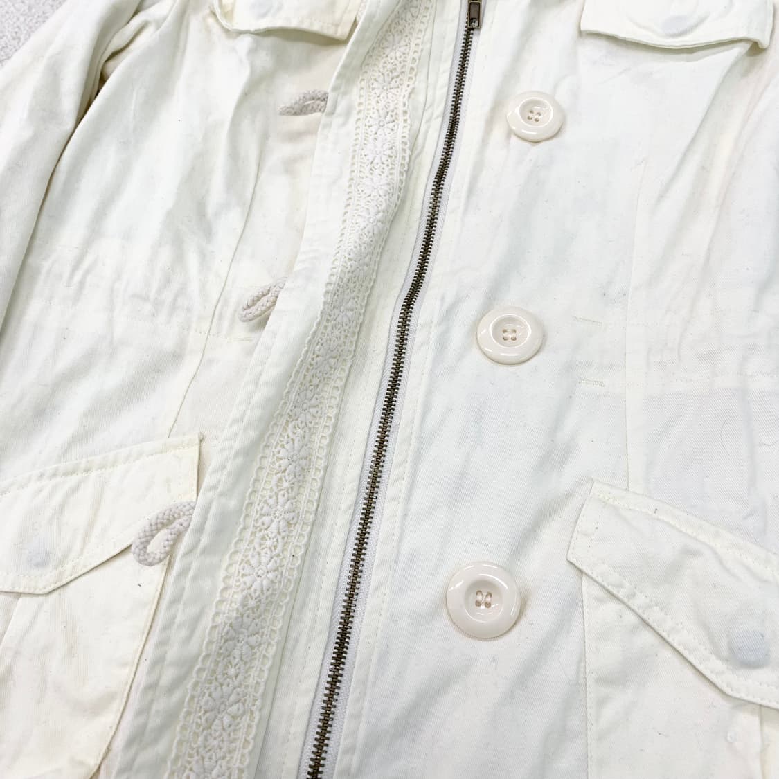 Liz lisa ♥ 리즈리사 크림바닐라 잔꽃 봄 야상 자켓 상품이미지2