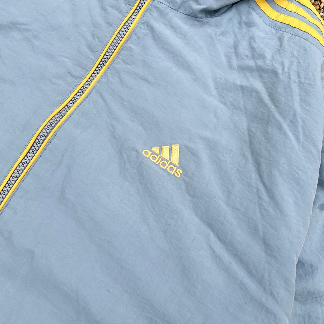 아디다스 올드스쿨 그레이 후드 패딩 상품이미지4