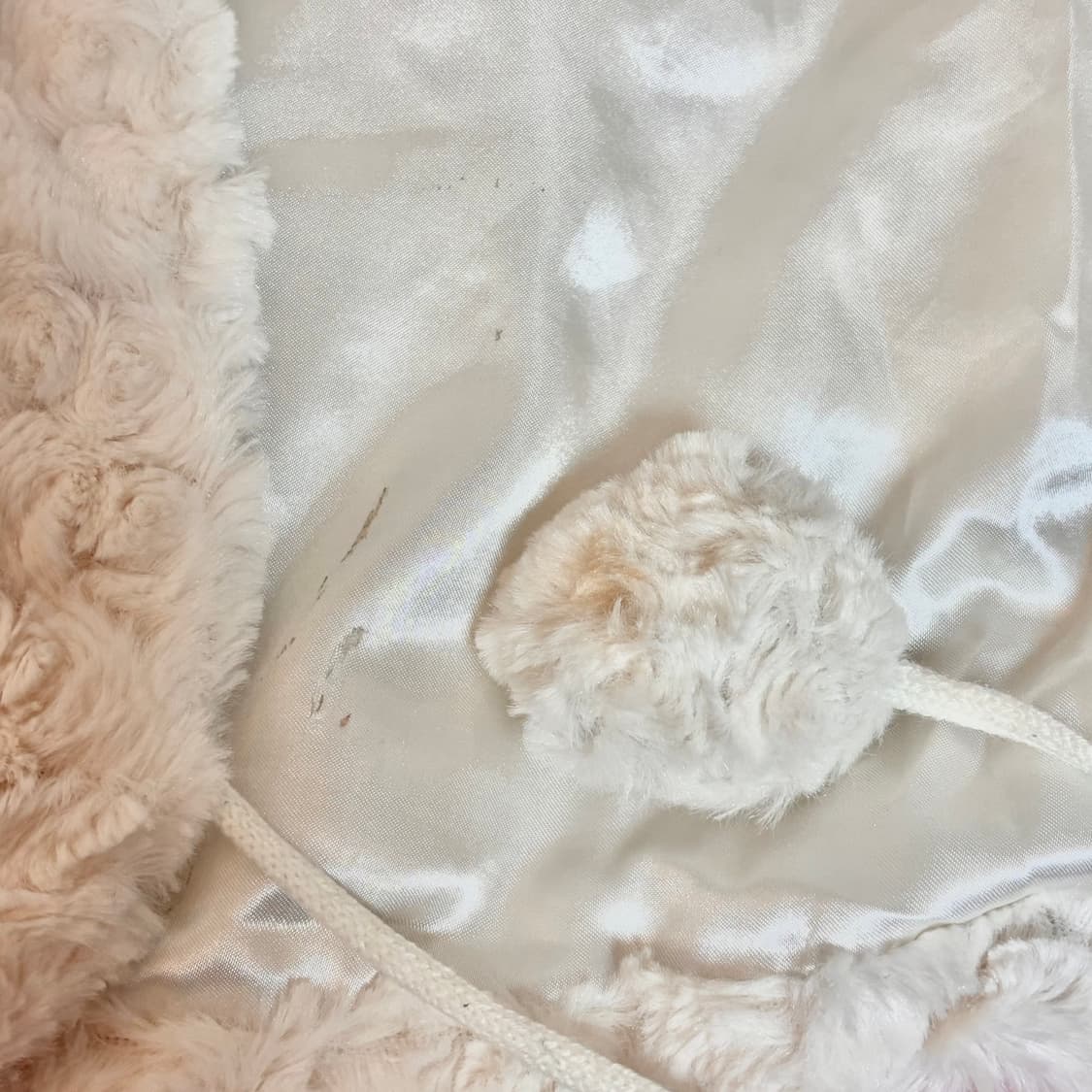 트랄라라 양털 폼폼이 빈티지 조끼 히메갸루 라떼갸루 상품이미지3