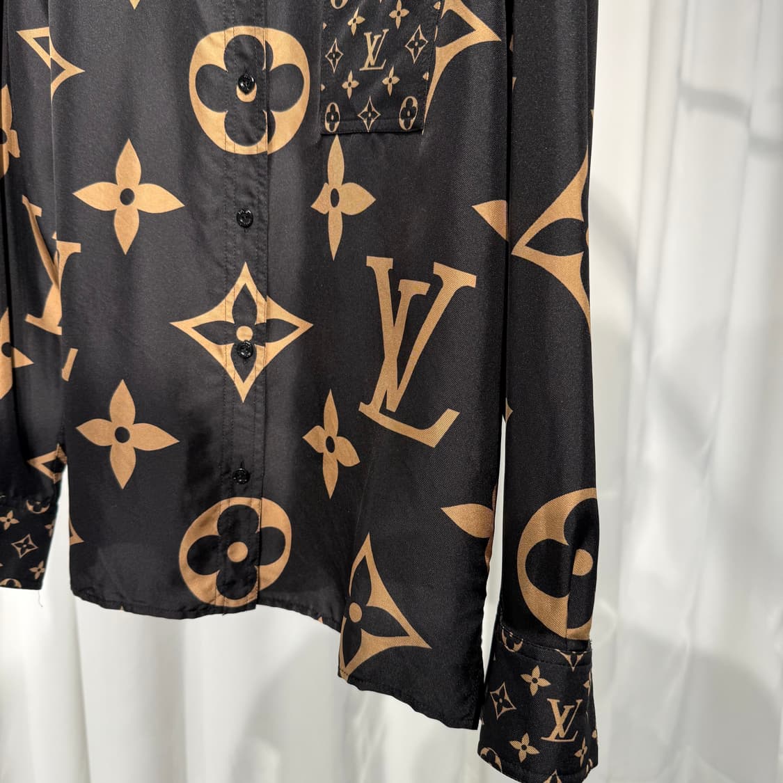 (38) 루이비통 믹스 모노그램 마스큘린 셔츠 상품이미지3
