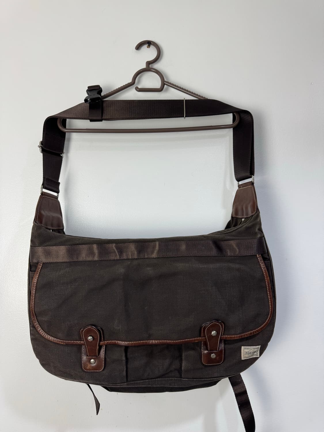 요시다 포터 x medicom toy 메신져백 상품이미지1