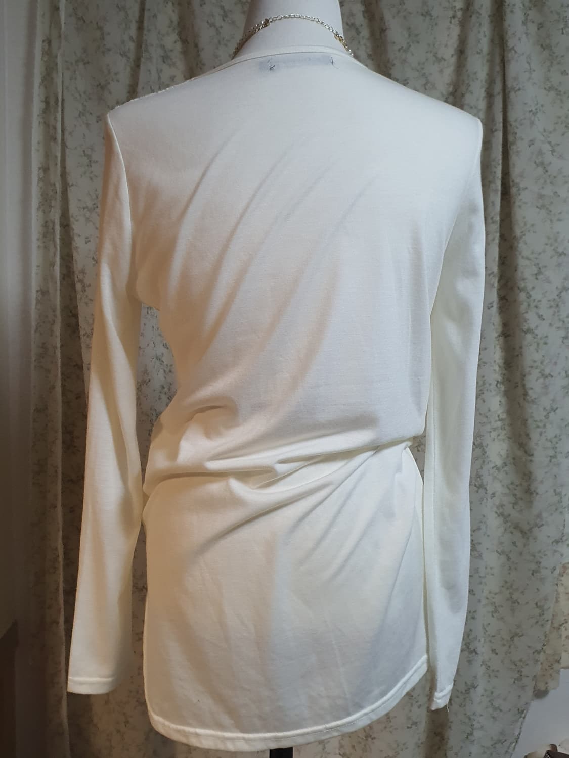 [빈티지] 아이보리 레이스 긴팔 블라우스 상품이미지3