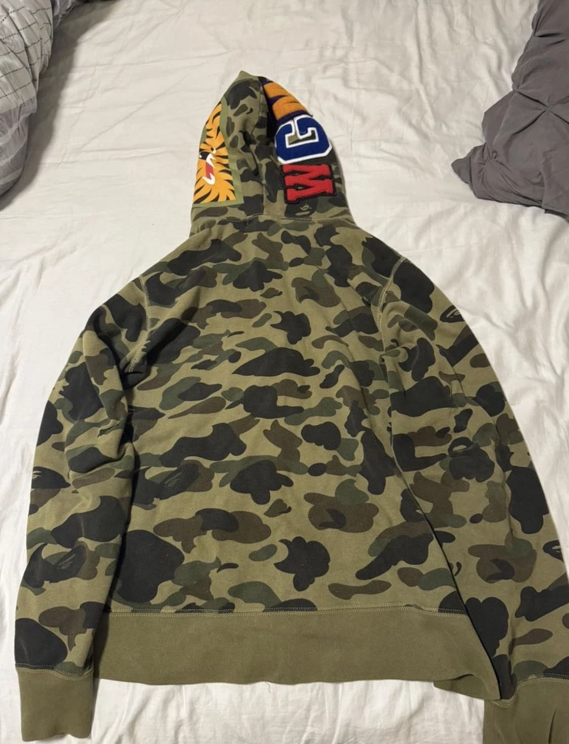 베이프 1st 카모 샤크 후드집업 녹계 상품이미지5