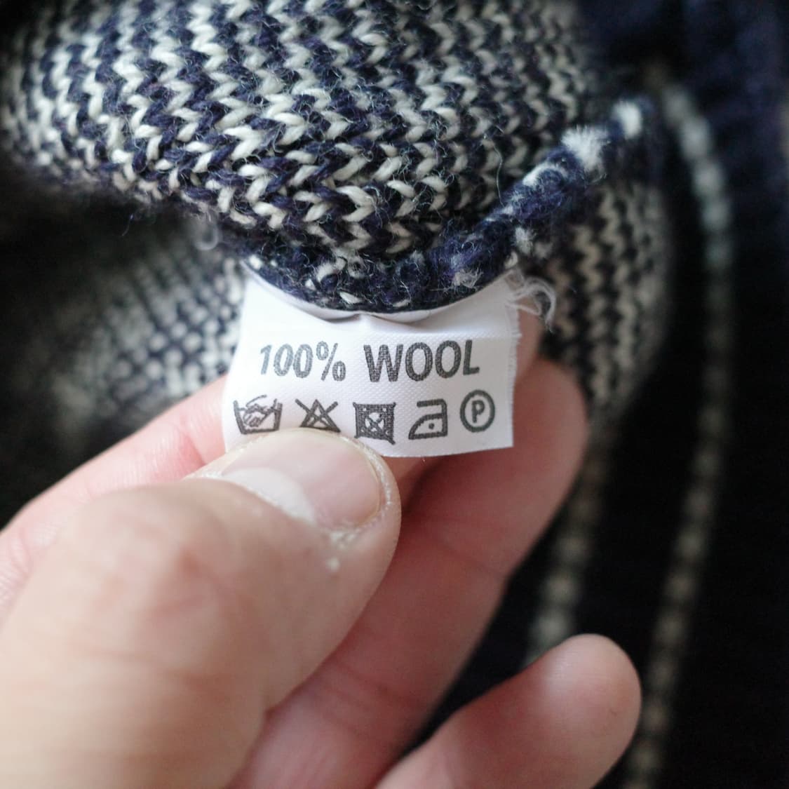 버드아이 브리티시 울 100% 네이비 크루넥 피셔맨 니트 M 상품이미지6