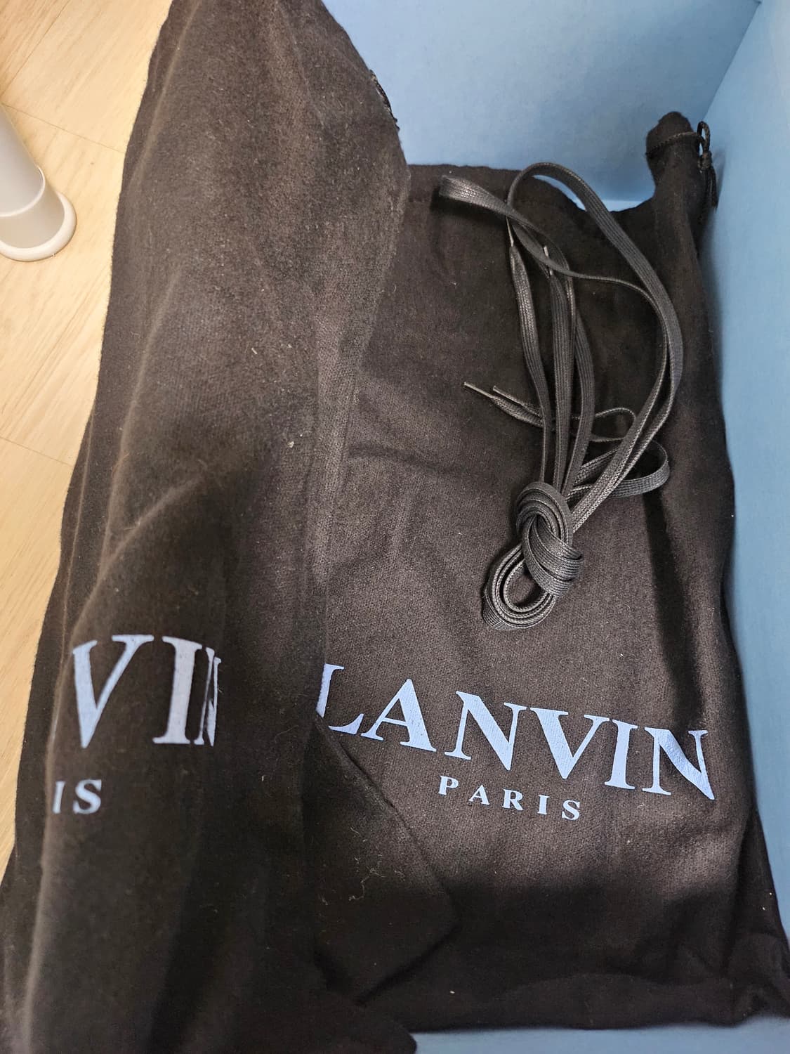 랑방 스웨이드 스니커즈 블랙 5사이즈 팔아요 상품이미지4