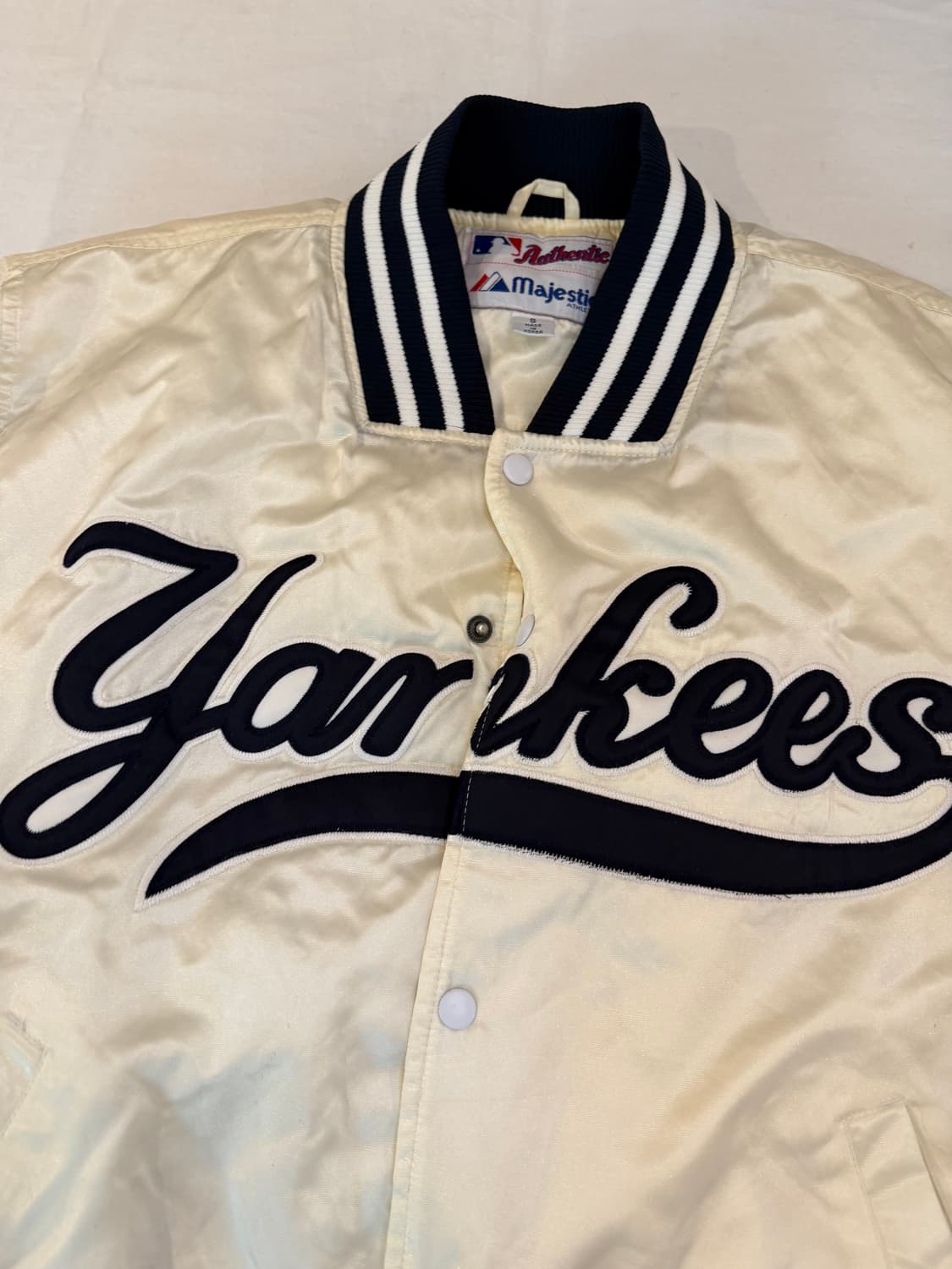 90s 희귀컬러 마제스틱 뉴욕 양키스 오왼 자켓 아이보리 상품이미지2