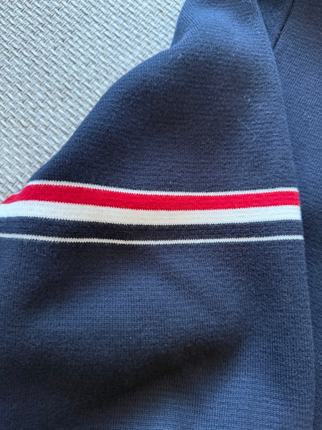 백화점판 톰브라운 밀라노스티치 금장 암밴드 후드집업 4사이즈 상품이미지2