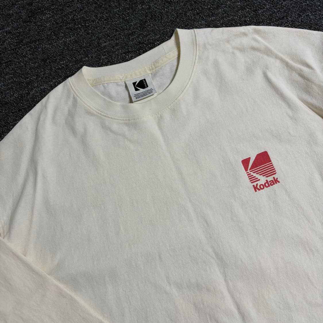 코닥 에센셜 로고 긴팔티 상품이미지3