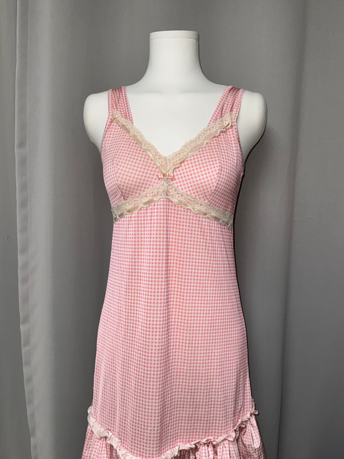 Pink Lace Dress 상품이미지1
