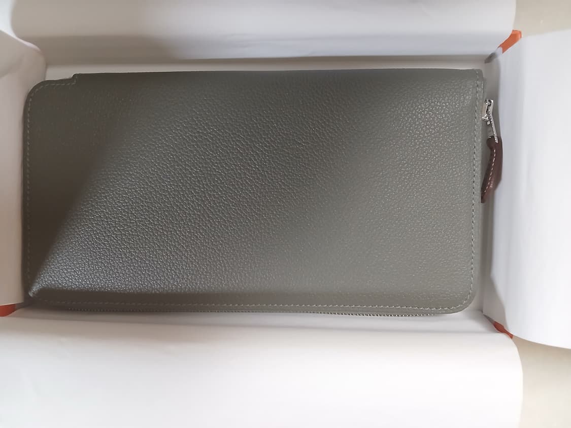정품 새제품 에르메스 실크인 클래식 지퍼 장지갑 에버컬러 그리스 메이어 상품이미지2