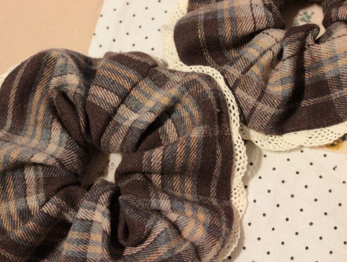 핸드메이드 레이스 브라운 체크 스크런치 상품이미지4