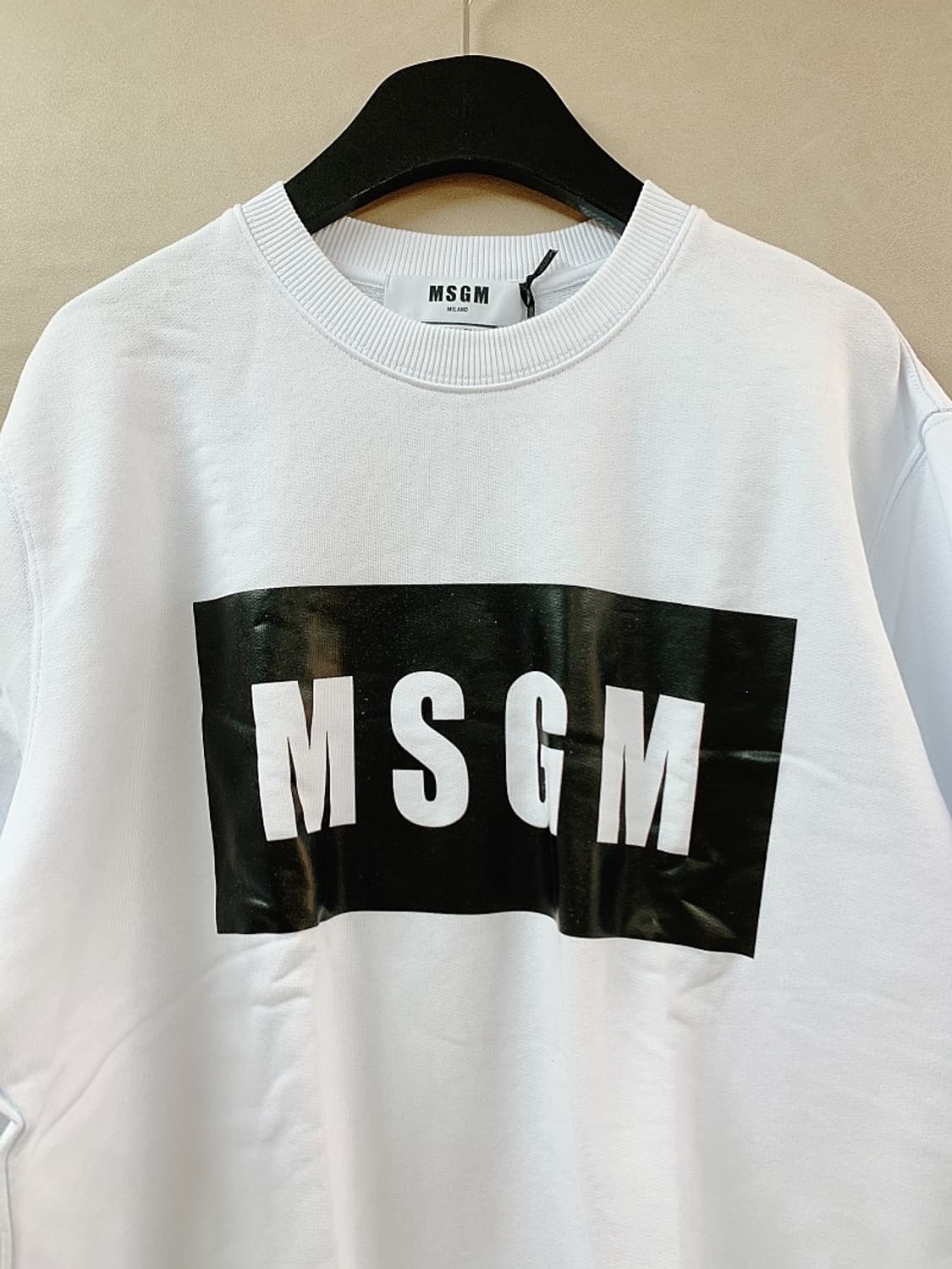 MSGM 공용 화이트박스로고 기본 맨투맨 90% 핫딜 상품이미지2