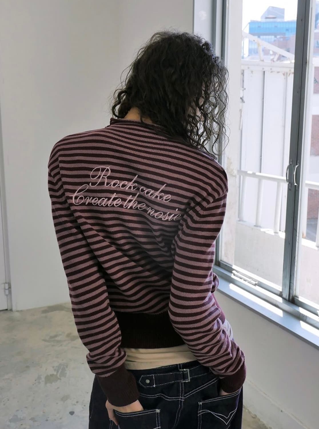 락케이크 stripe logo knit cardigan 상품이미지2