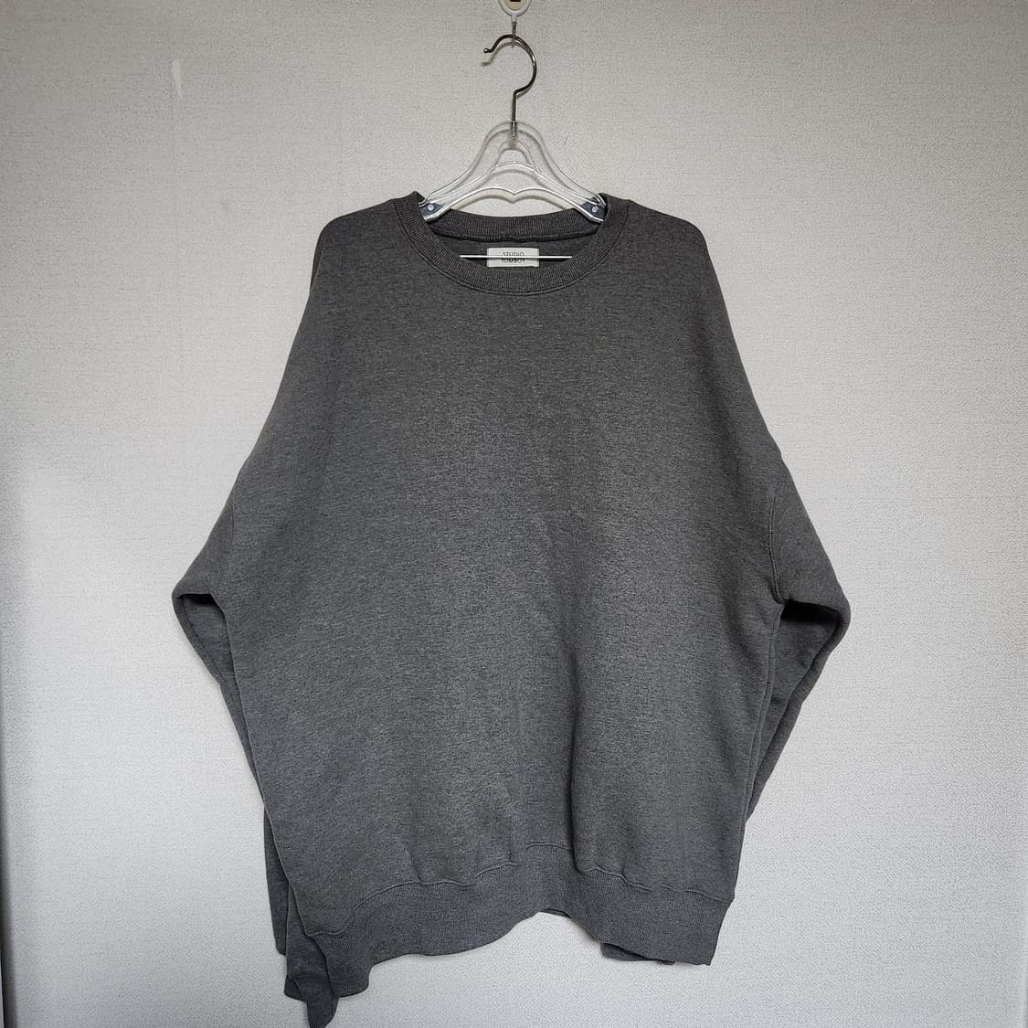 24년 스튜디오톰보이 기모 맨투맨 여L 상품이미지2