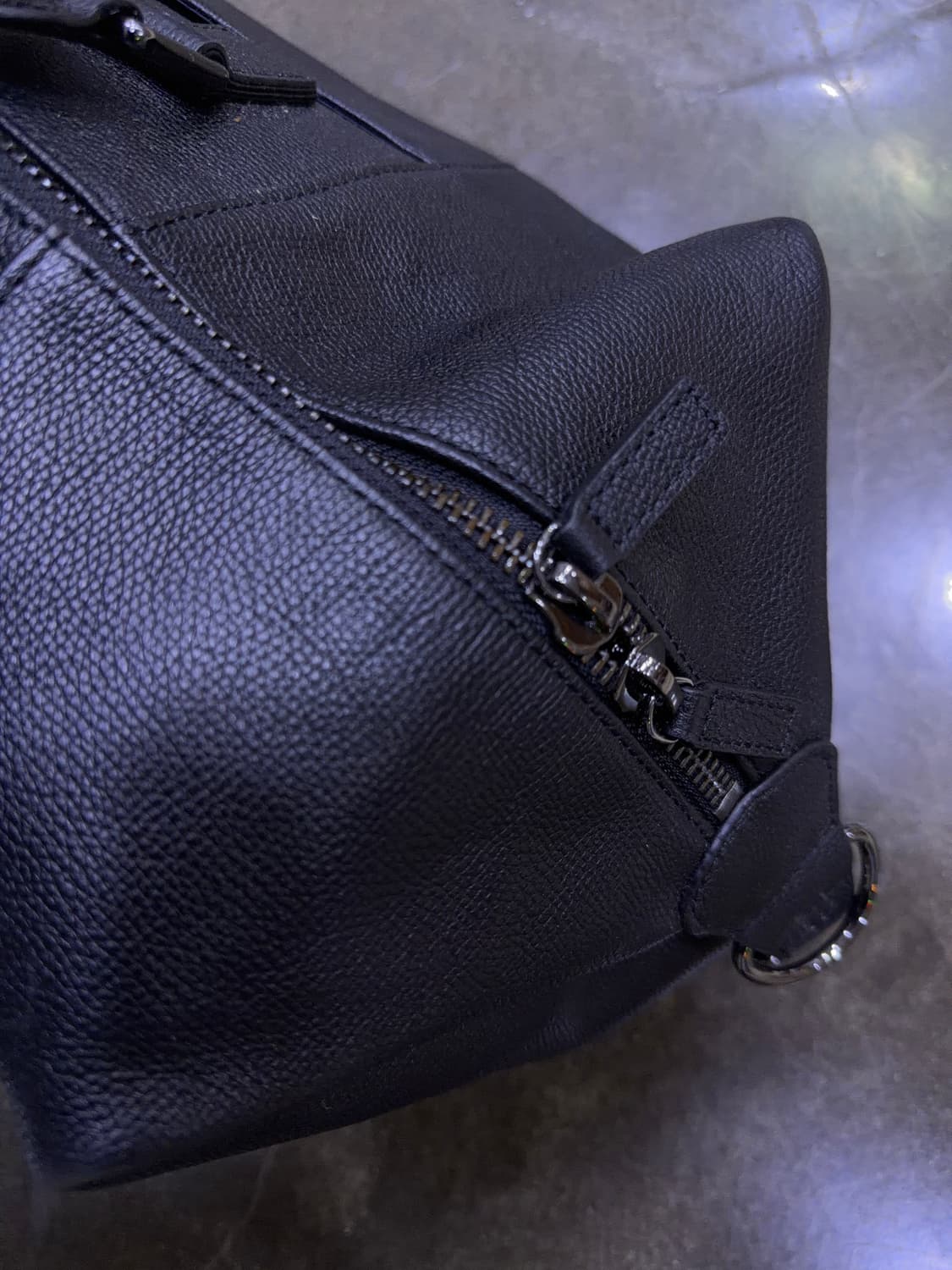 쌤소나이트 레더 보스턴 더플백 벨티드 블랙 백 상품이미지4