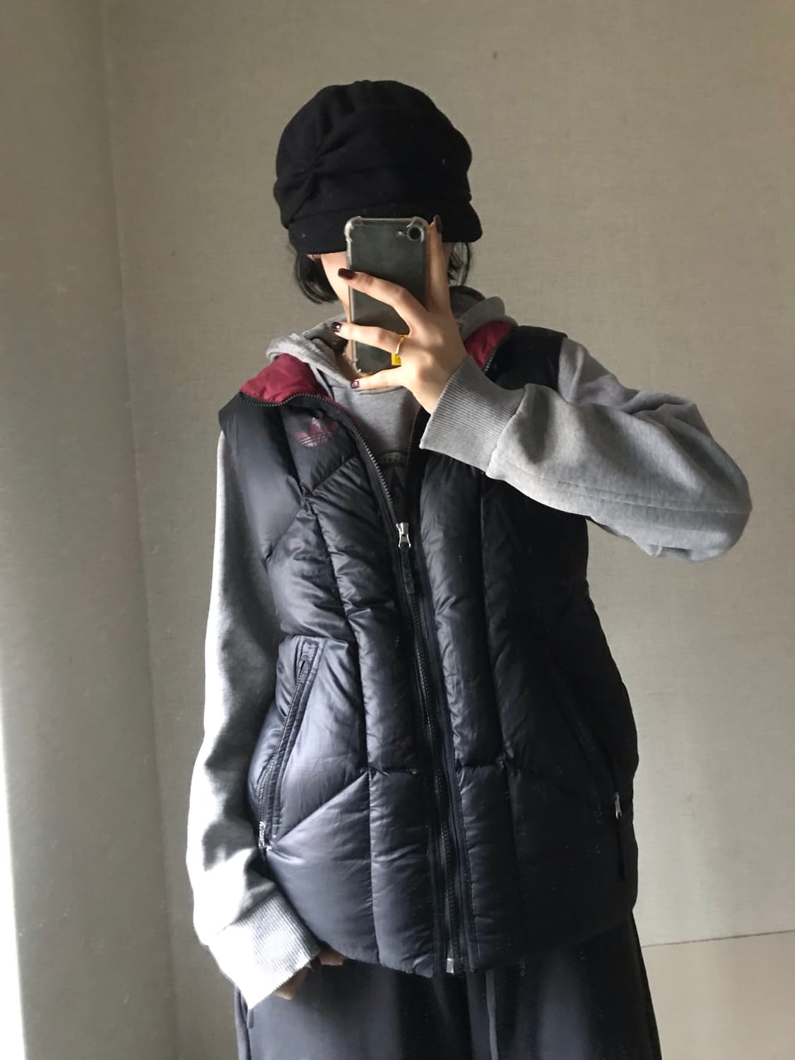 아디다스 블랙 버건디 파이어버드 패딩조끼 상품이미지3