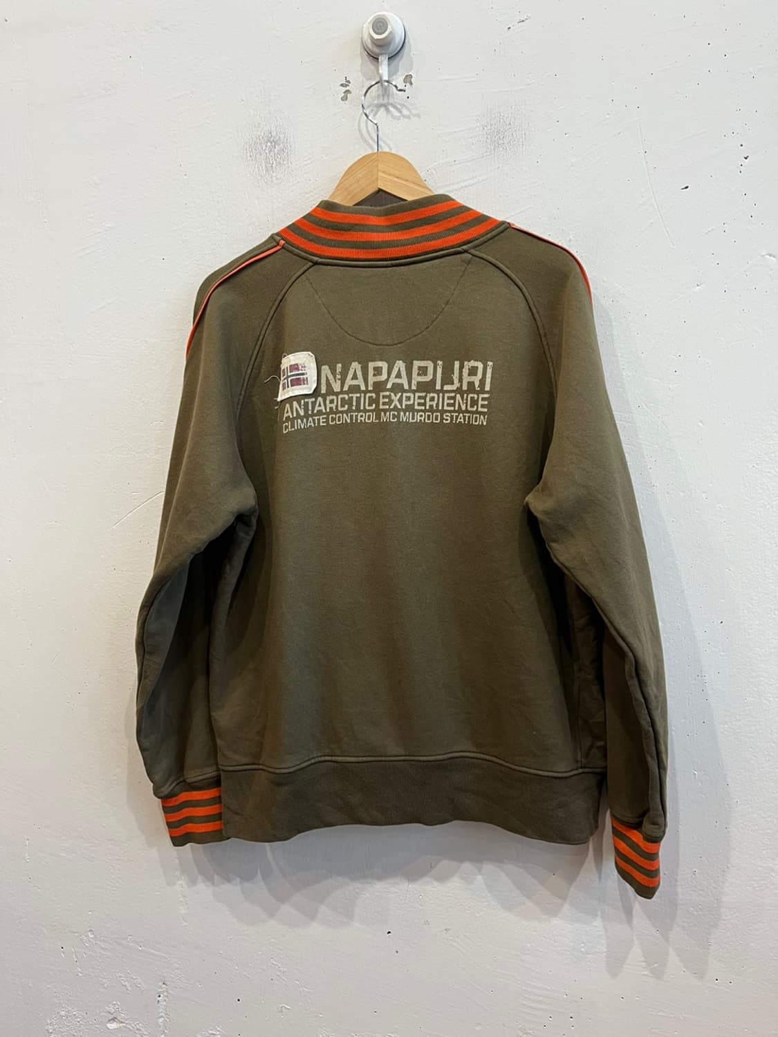 NAPAPIJRI 나파피리 스웻 집업 자켓 상품이미지1