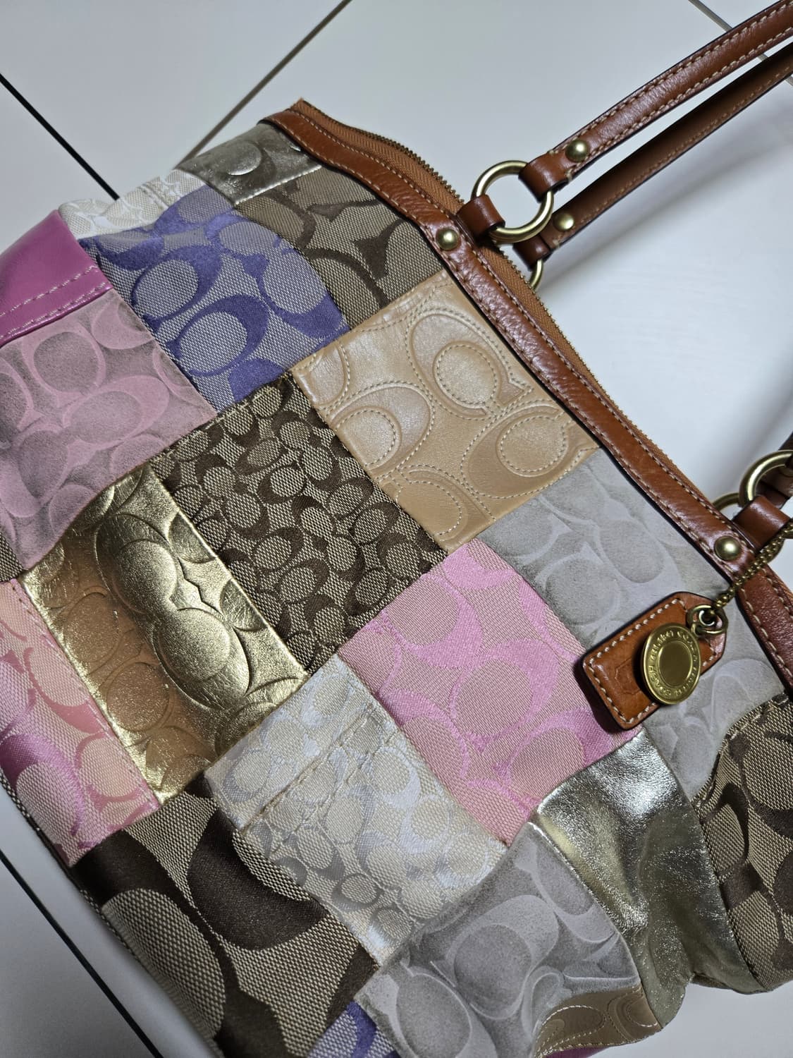 코치 패치워크 숄더백 상품이미지3