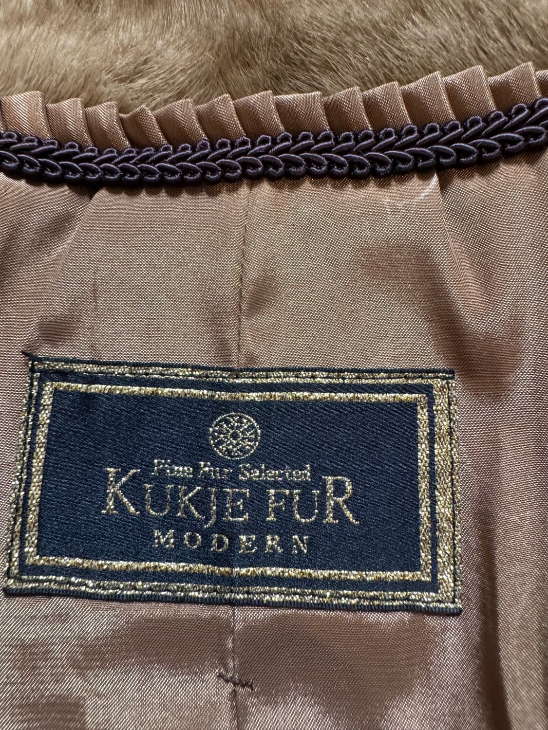 국제모피 nafa mink 밍크코트 상품이미지3