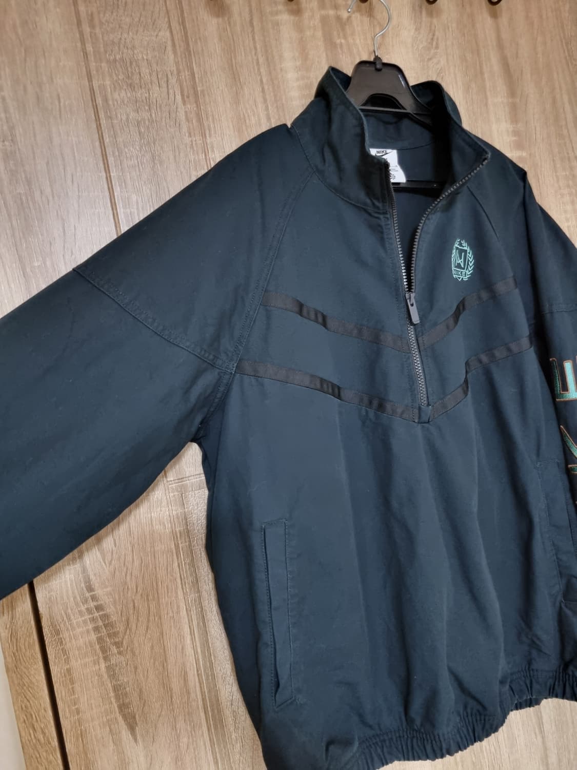 나이키 반집업 윈드러너 아노락 상품이미지4