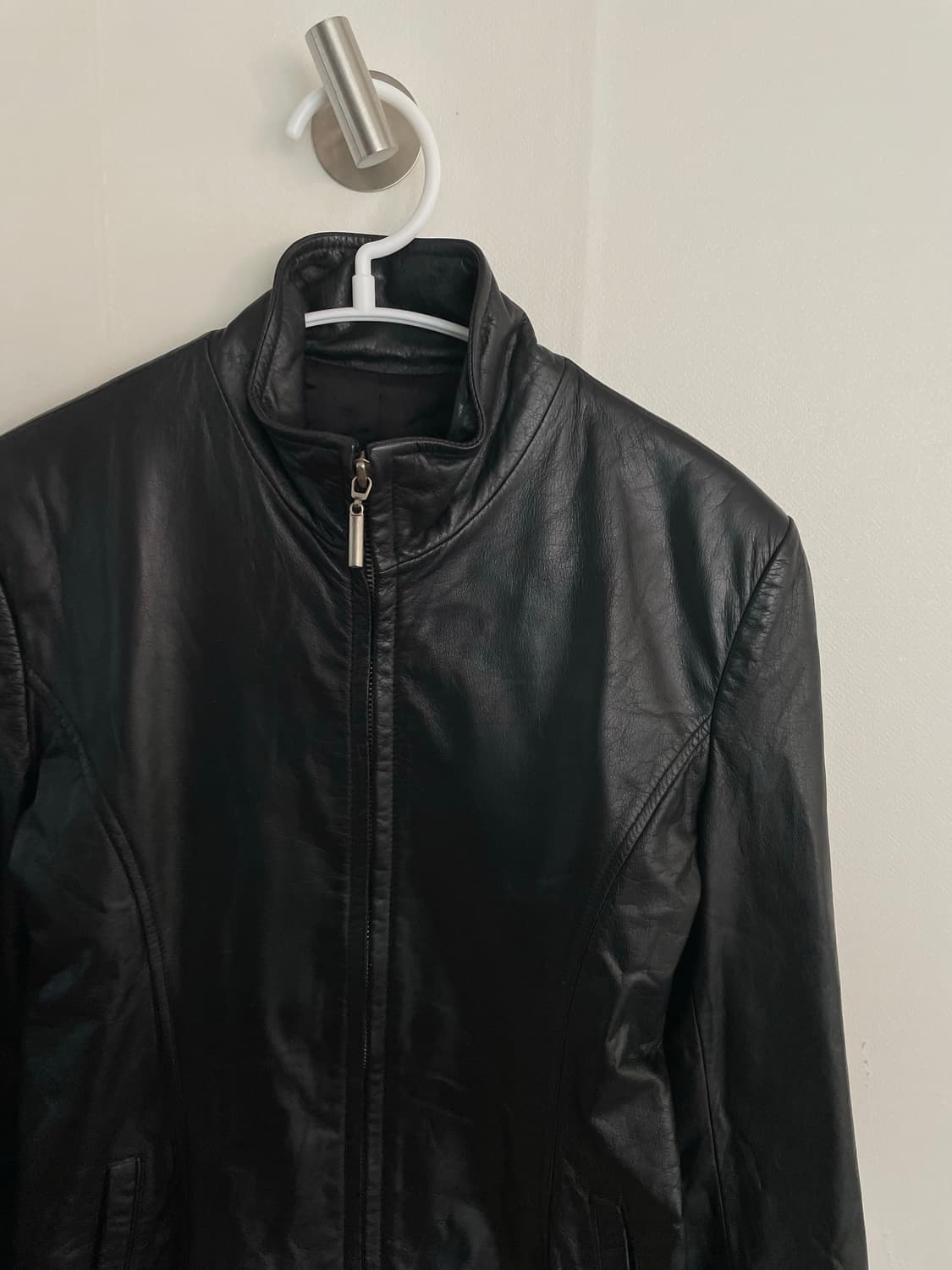 emotion leather 하이넥 레더집업 상품이미지2