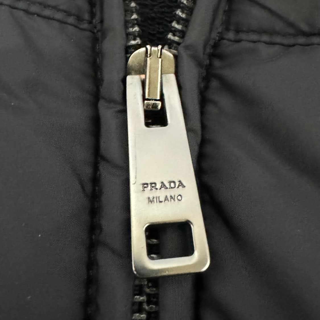 프라다 스포츠 나일론 코튼 하이브리드 자켓 XXL 상품이미지4