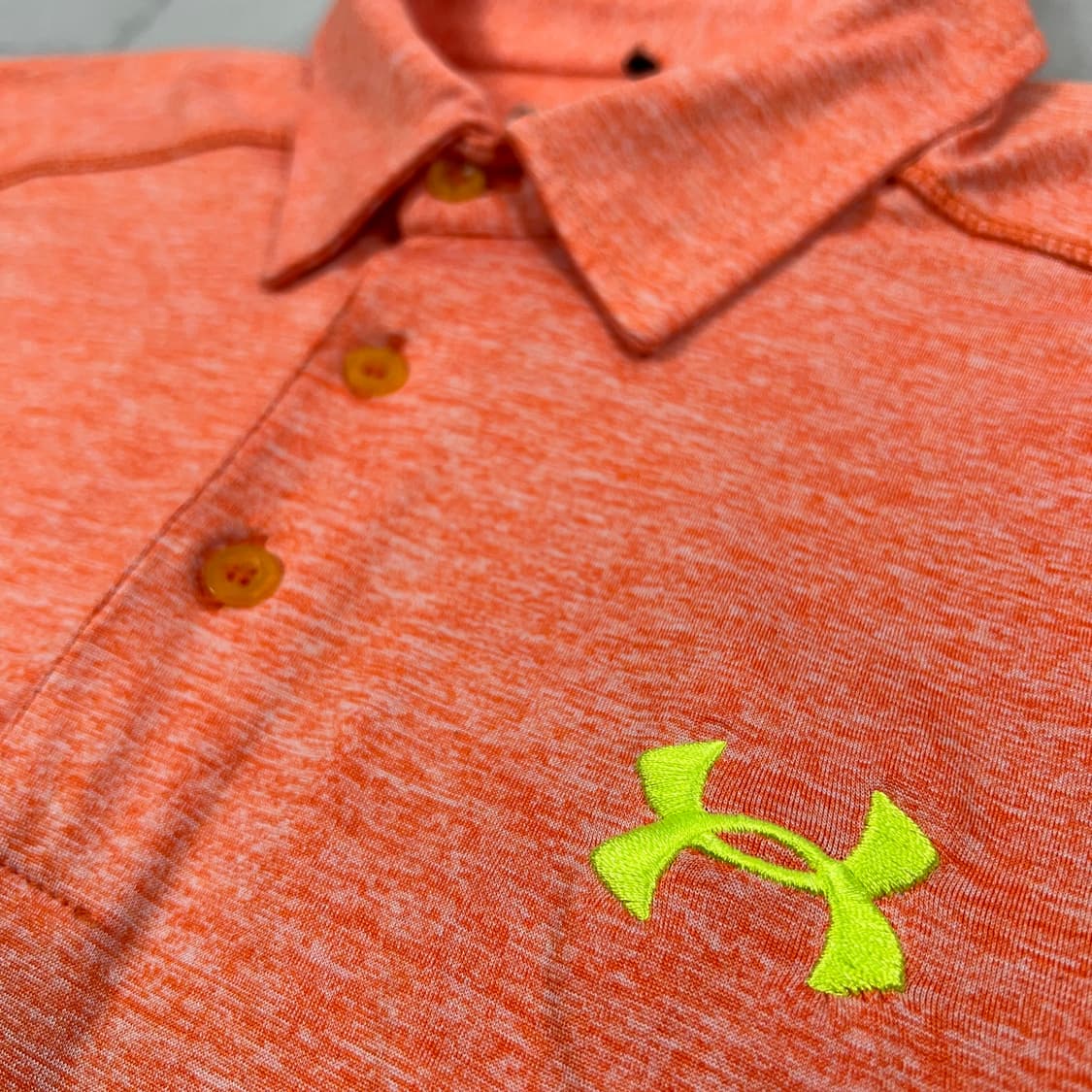 탱탱하고 찰진 언더아머 골프&스포츠 티셔츠 상품이미지2