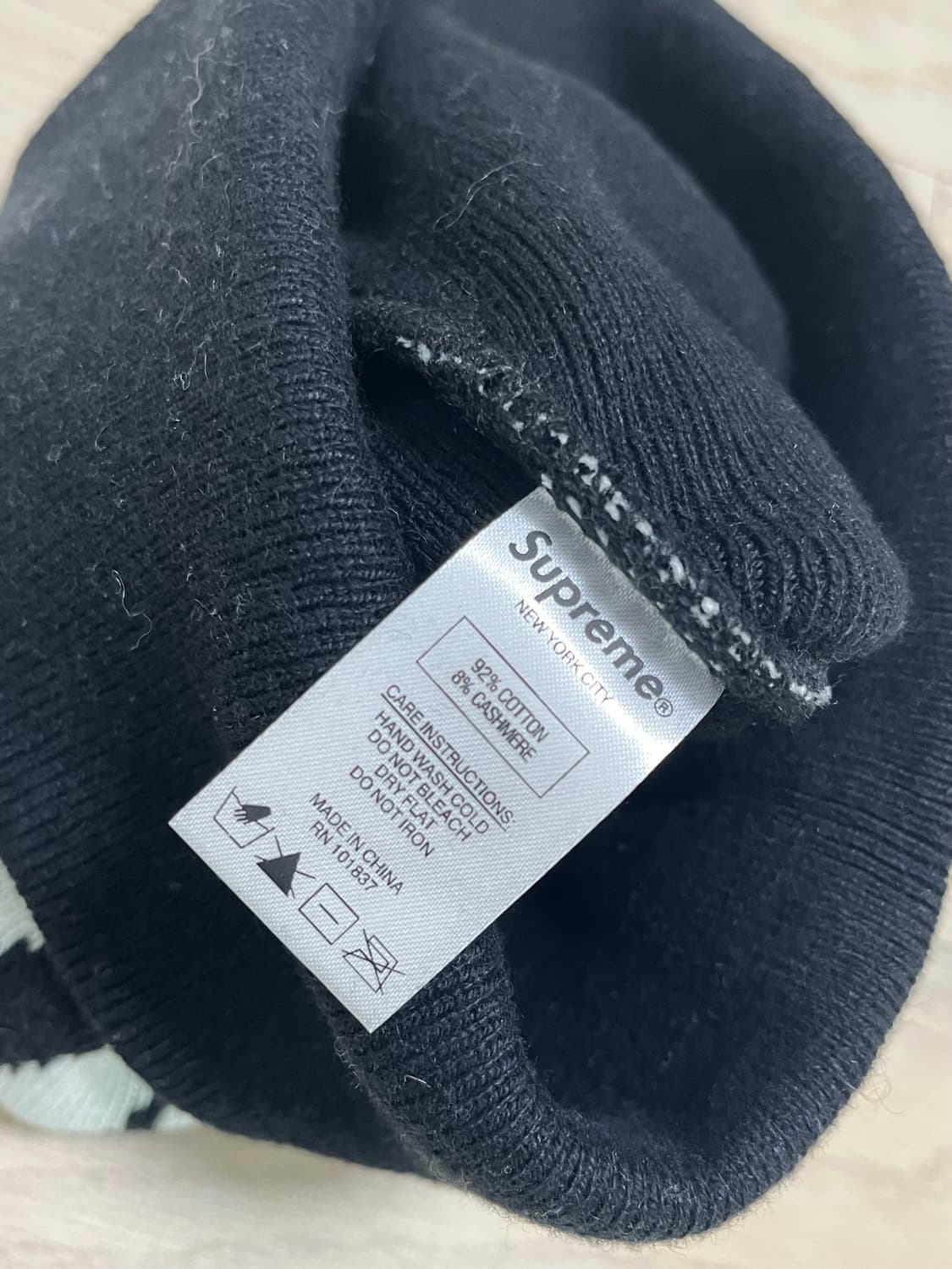 슈프림 빅로고 비니 상품이미지4
