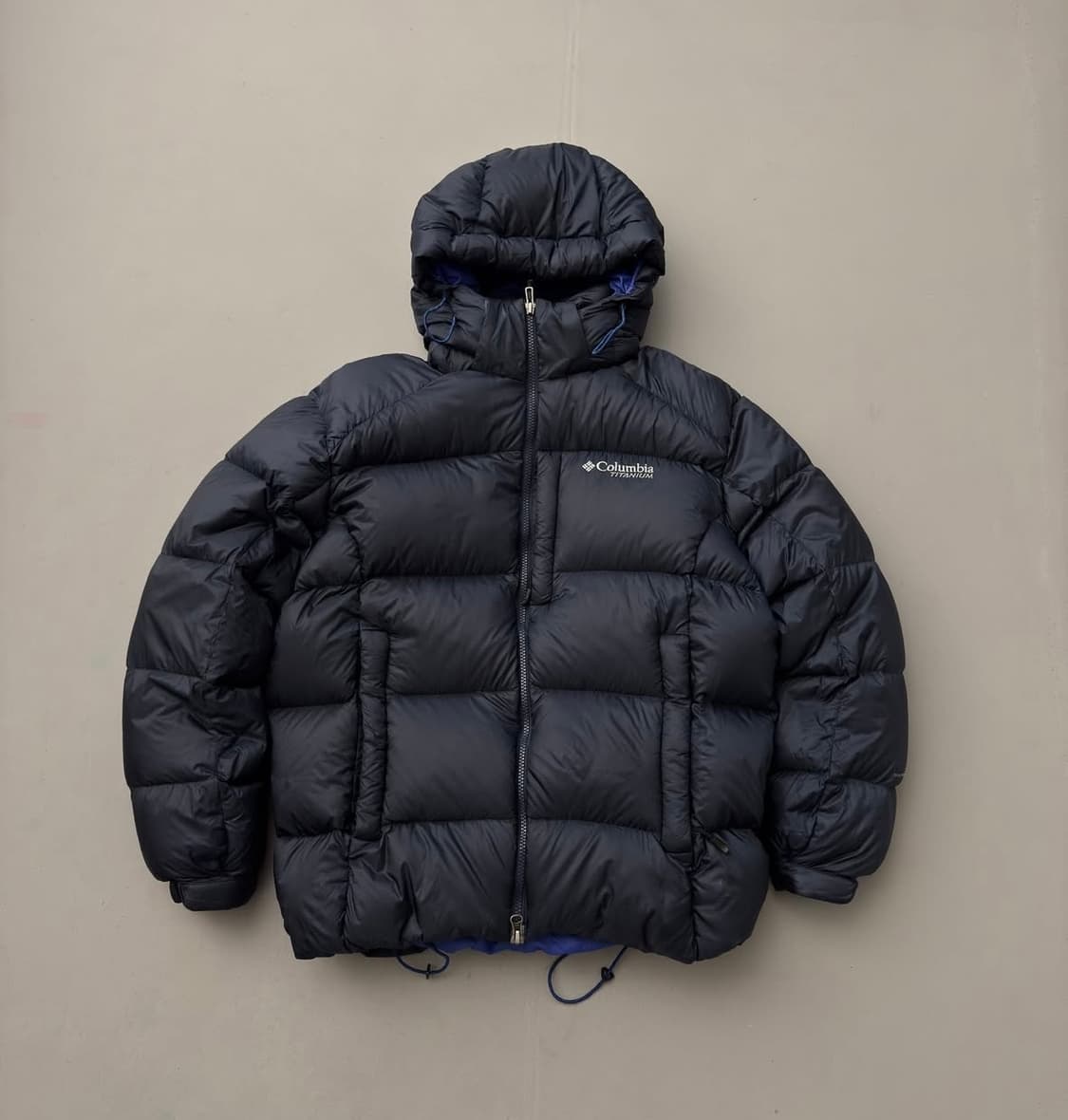 구해요) 콜롬비아 남성 티타늄 패딩 구스다운 패딩 상품이미지1