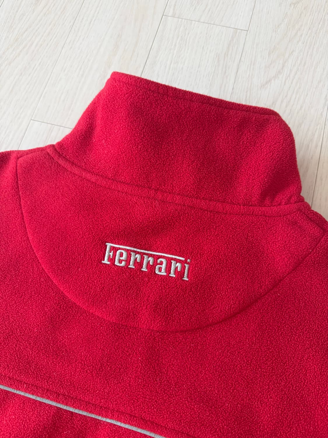 페라리 플리스 반집업 레드 상품이미지6