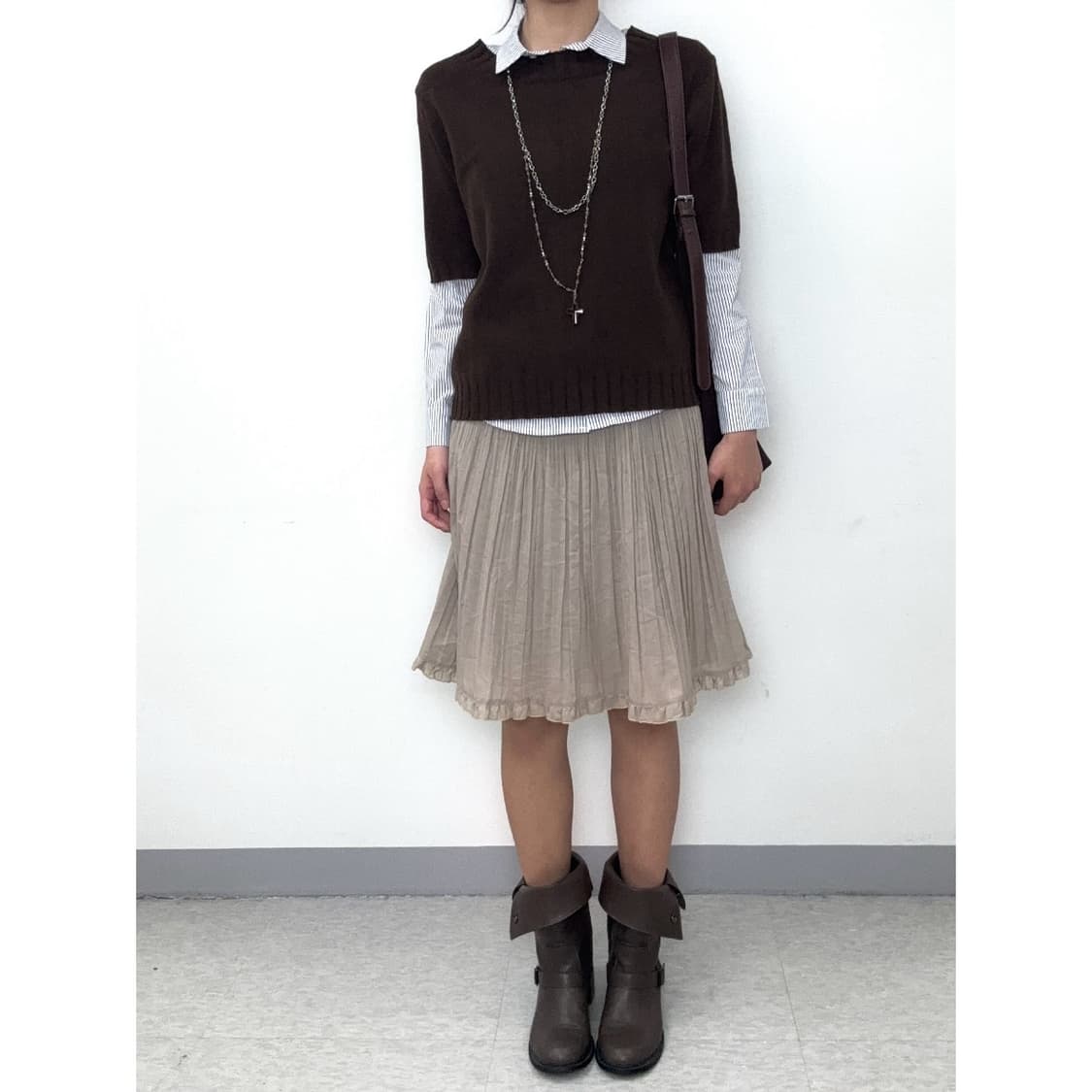 빈티지 레스트로즈 베이지 미디 스커트 상품이미지1