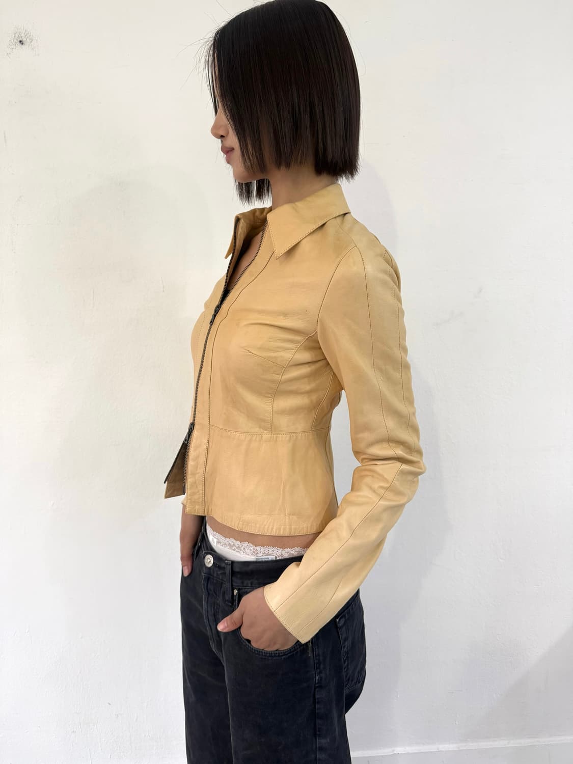 프라다 2000s 베이지 램스킨 레더 크롭자켓 상품이미지2