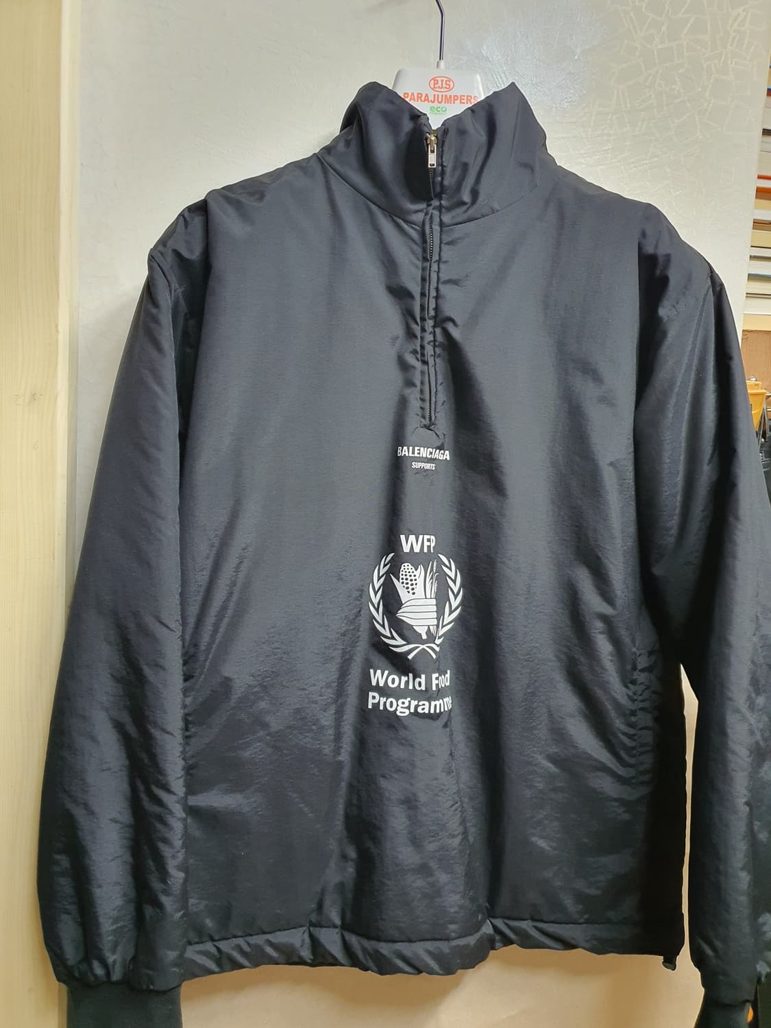 발렌시아가 아노락 100 상품이미지1