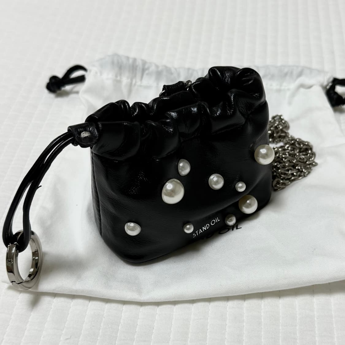 Edition) 스탠드오일 팡도르 미니백 펄블랙 상품이미지1