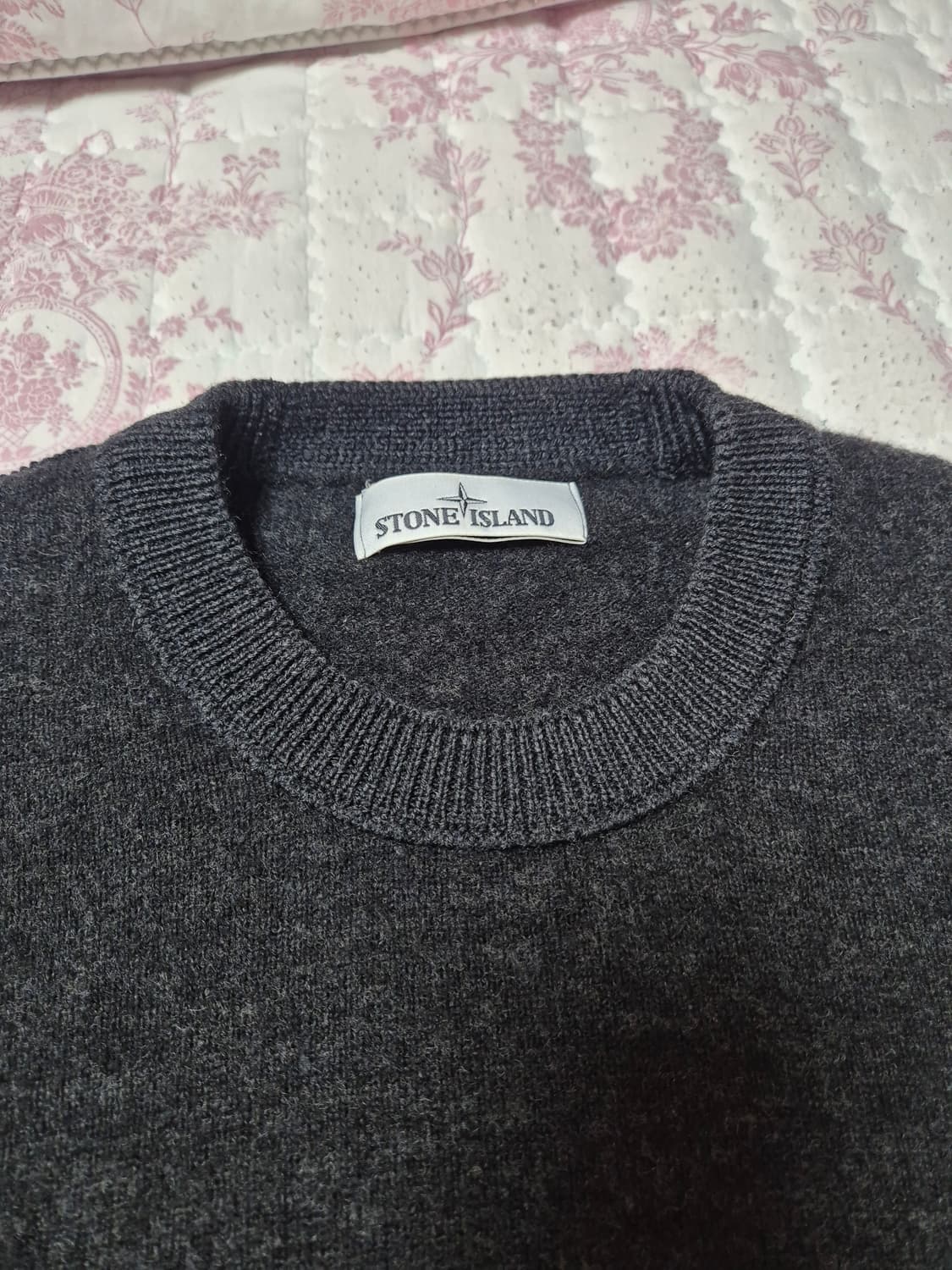 한글택 스톤아일랜드 니트 95-M 블랙 상품이미지2