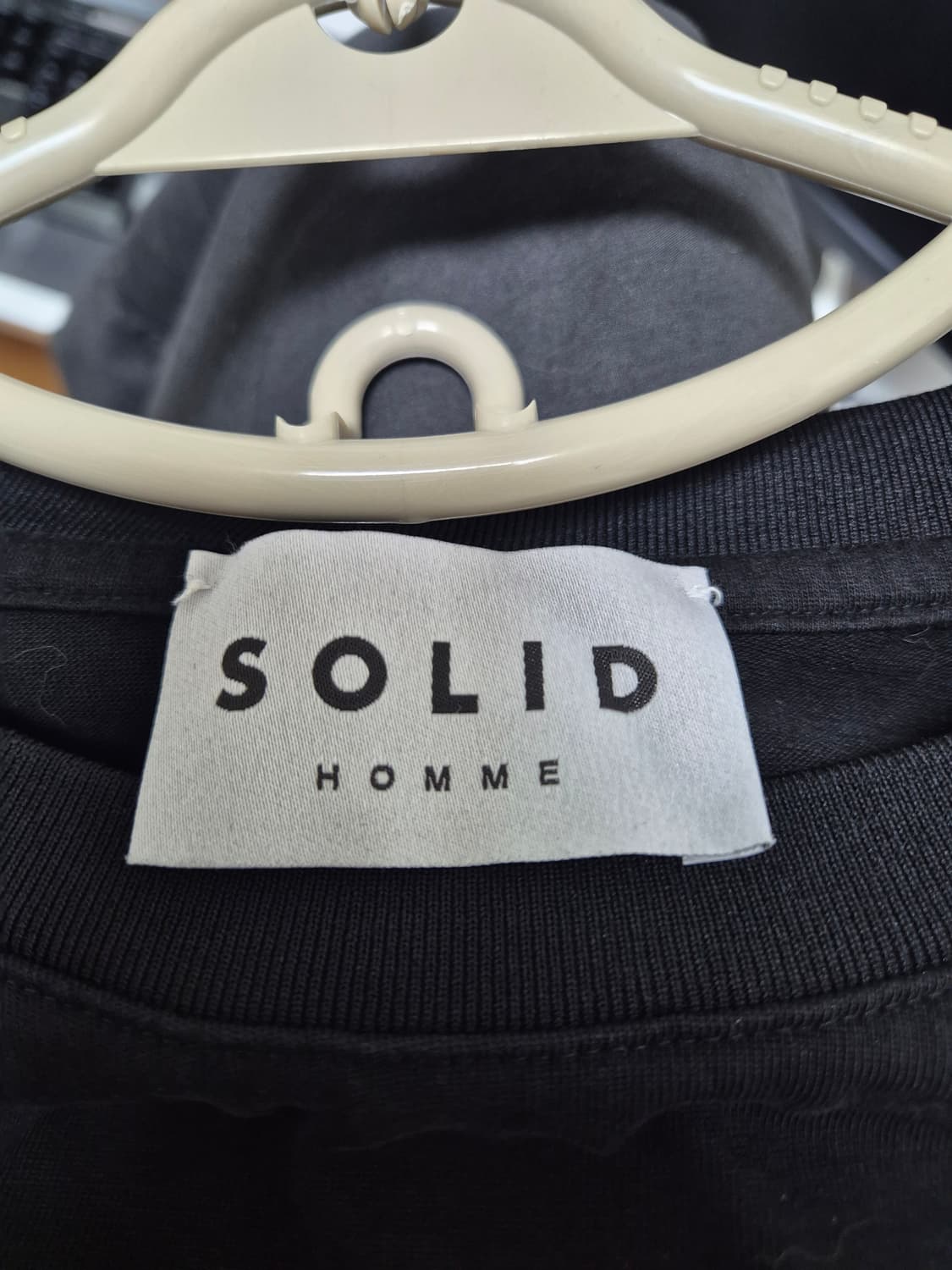 솔리드옴므 백로고 롱슬리브  상품이미지4