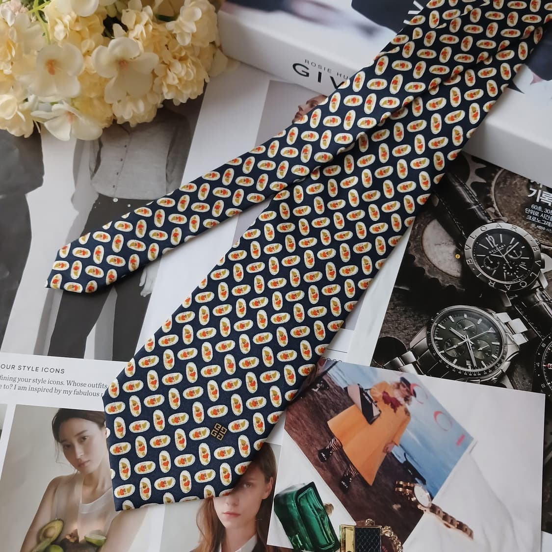 지방시 실크 네이비 멀티 패턴 넥타이 9.3cm A+등급 A19305
 상품이미지4