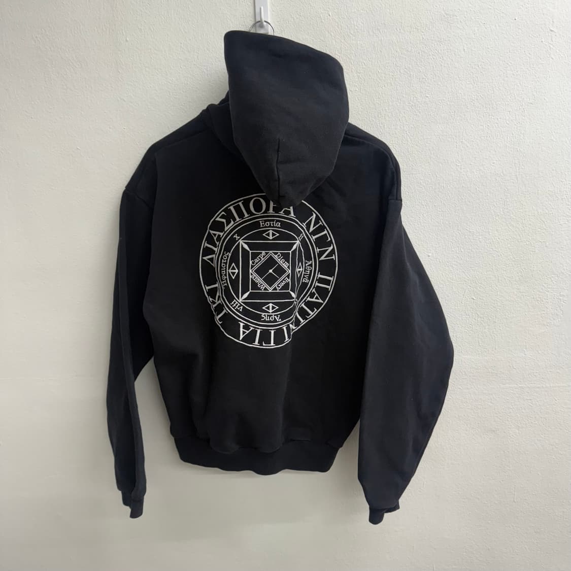 Diaspora 디아스포라 jpn 스몰 로고 블랙 후드티 M 상품이미지2