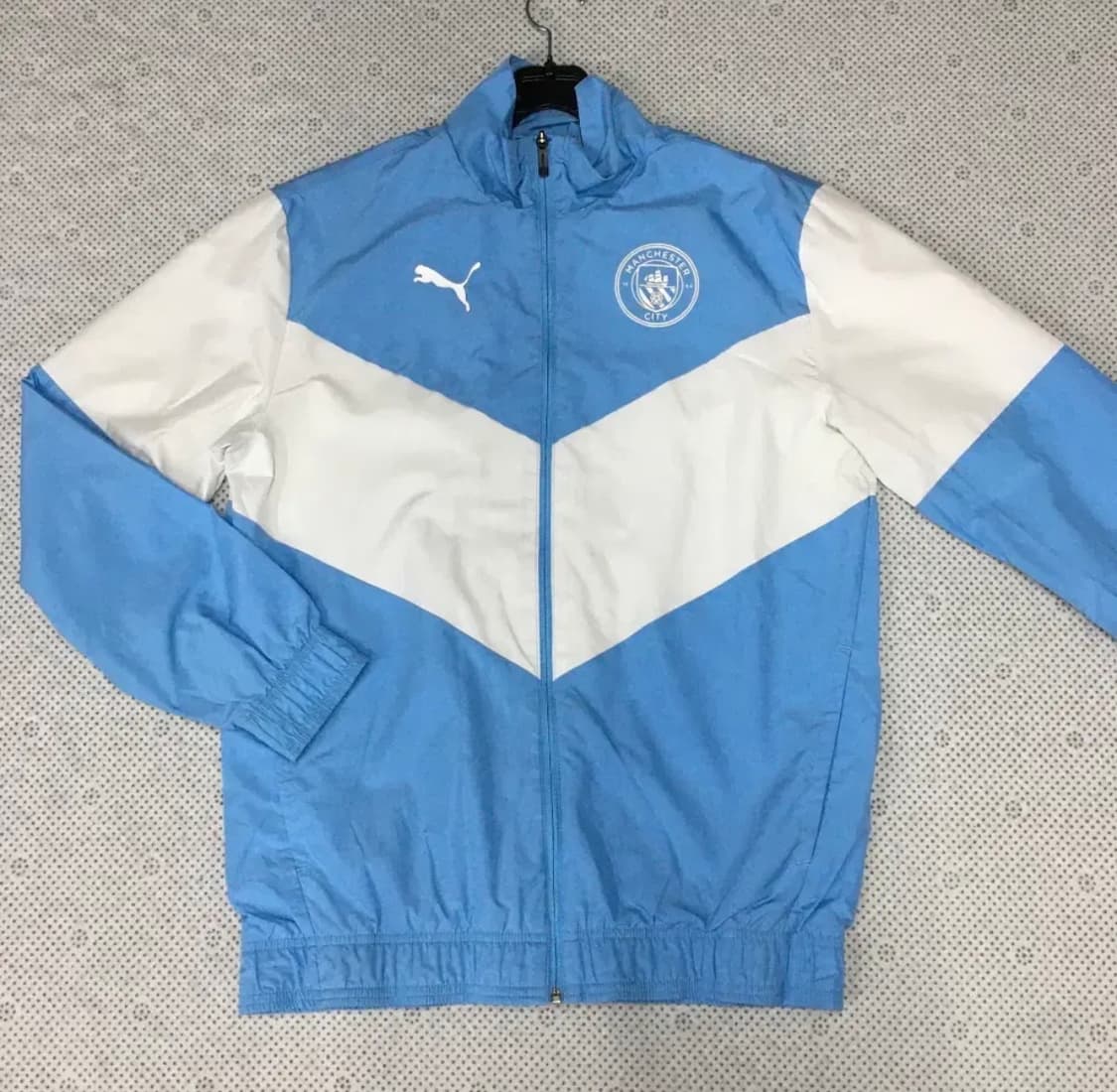 푸마 맨시티 바람막이 자켓 상품이미지1