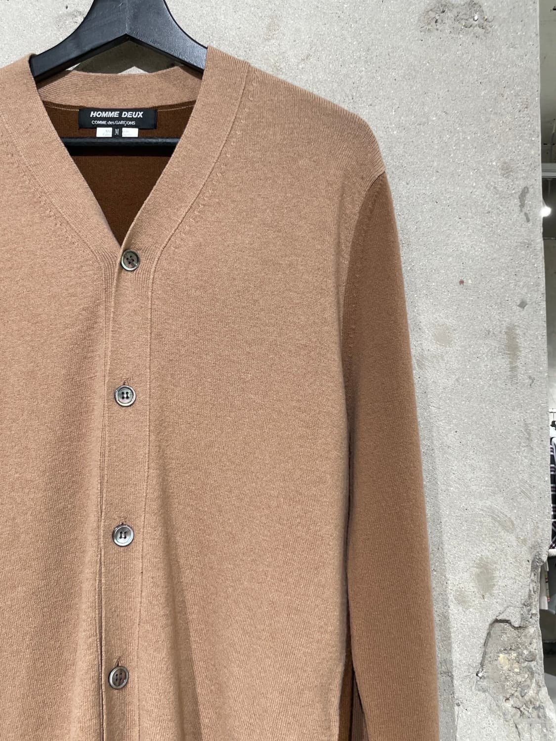 꼼데가르송 옴므 듀스 파트 톤 울 가디건 상품이미지3