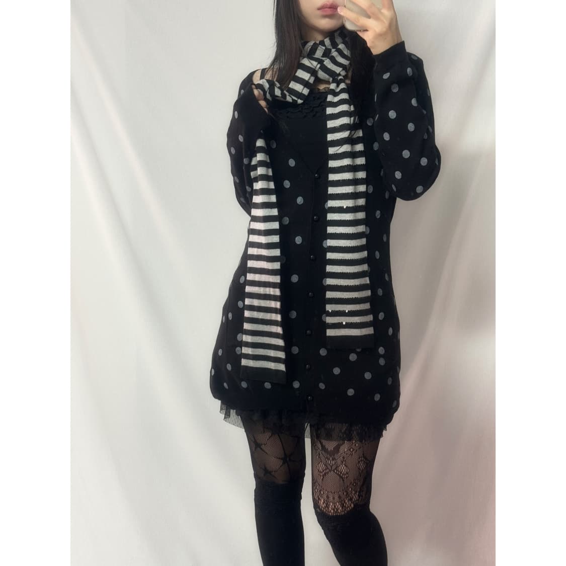 도트 패턴 버튼 롱 가디건 상품이미지1