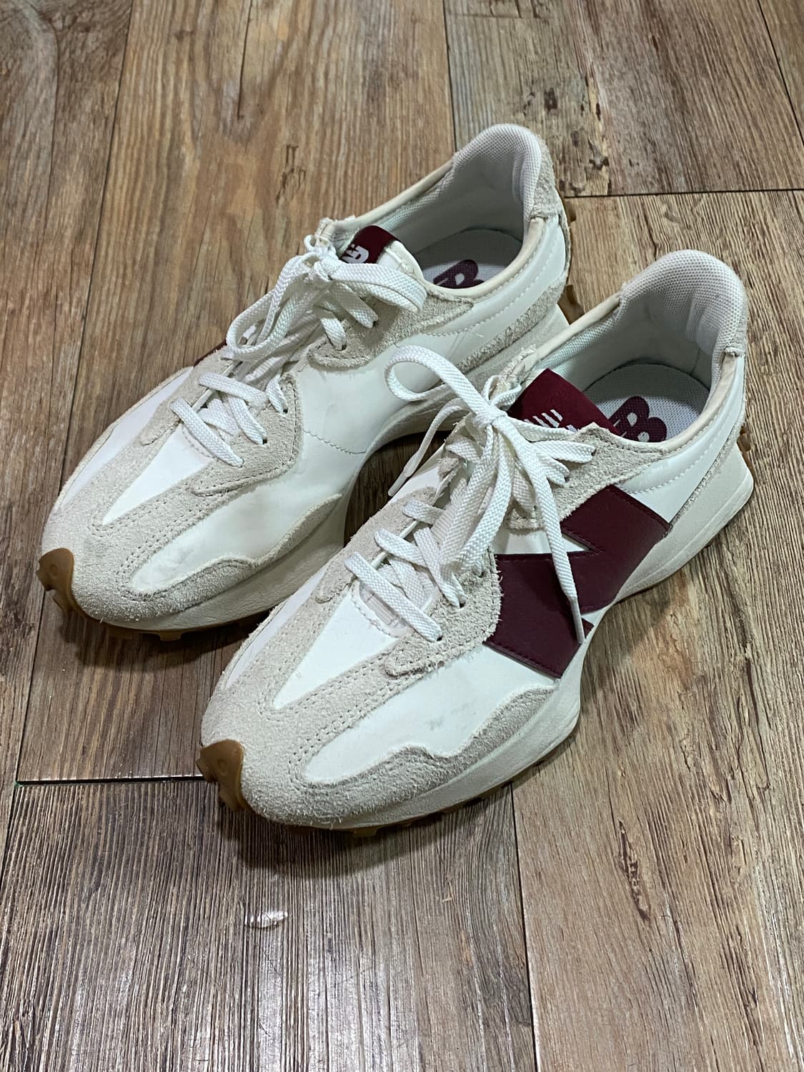 뉴발란스 327 우먼스 버건디 245 상품이미지1