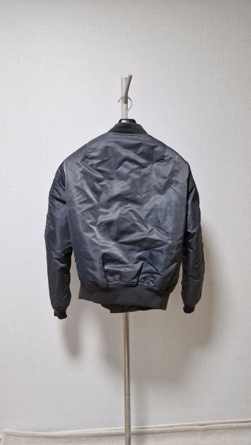 아비렉스 ma-1 건메탈그레이 100 상품이미지2