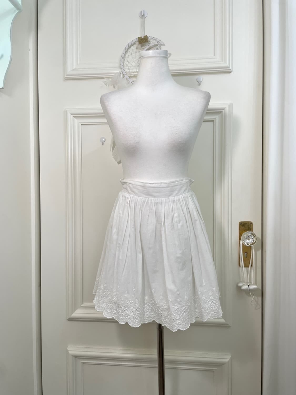 EARTH ivory lace cotton banding midi ski 상품이미지1