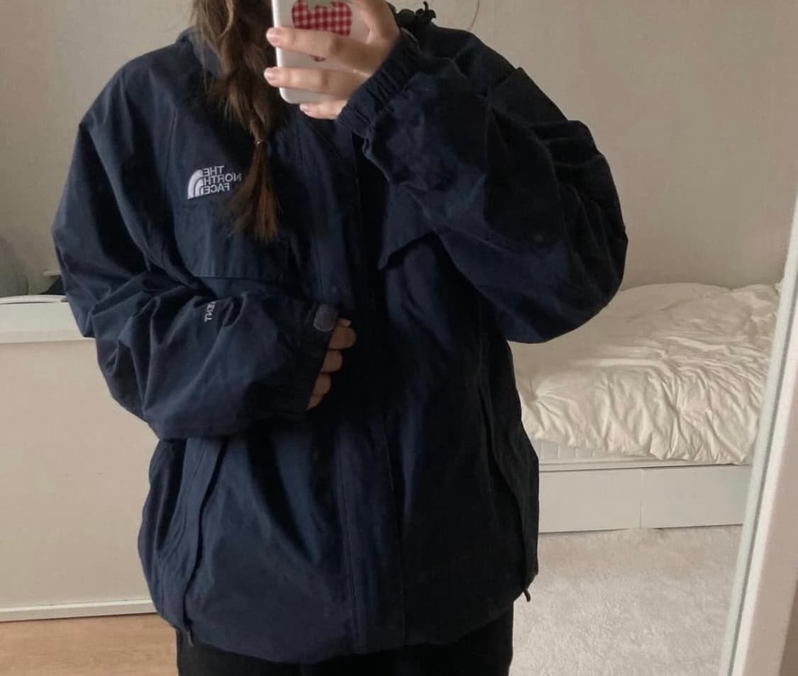 노스페이스 바람막이 L 상품이미지1