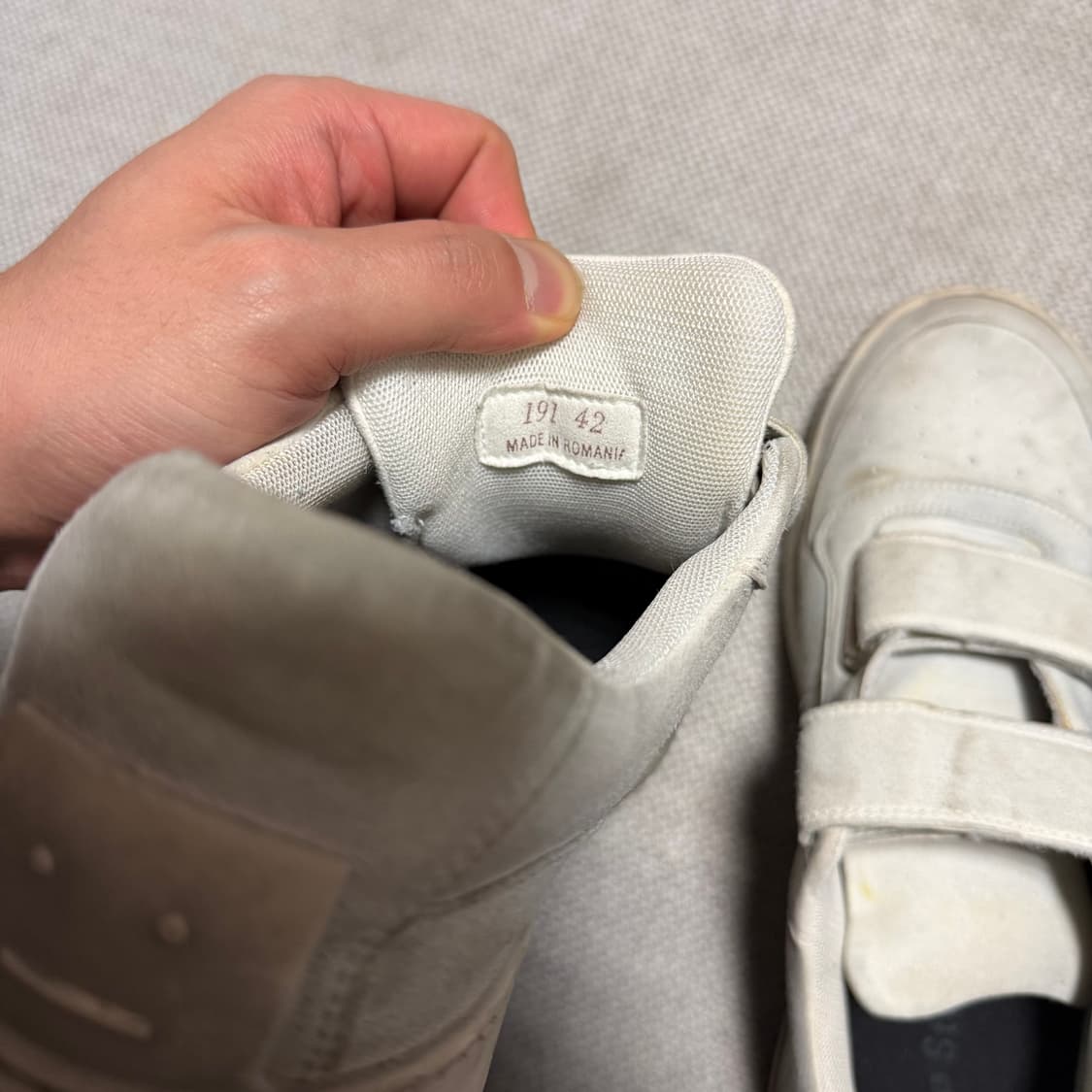 19FW 아크네 스튜디오 페리 오버다이 더티 스니커즈 상품이미지6