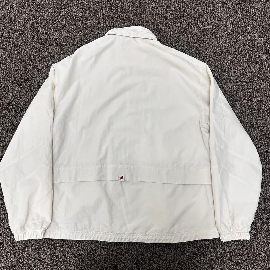 뉴발란스 바람막이 자켓 아이보리 95(M) 상품이미지5