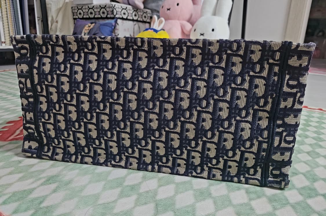 무료배송) 디올 북 토트 미디움 백 상품이미지6